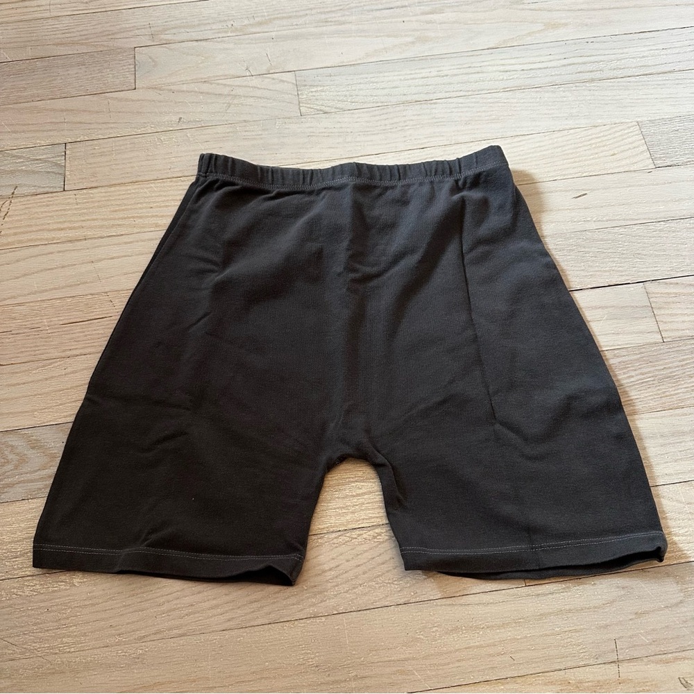 Brandy melville griffin biker shorts dark gray